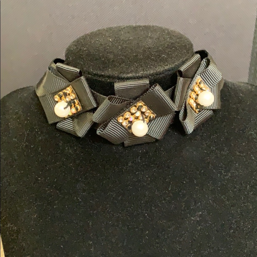 New Choker - Picture 1 of 5